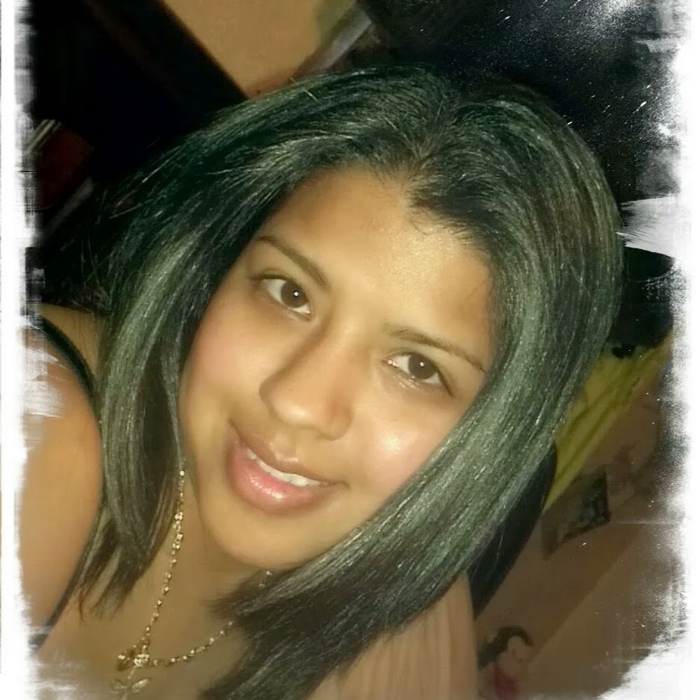 Meet your Posher, Viviana